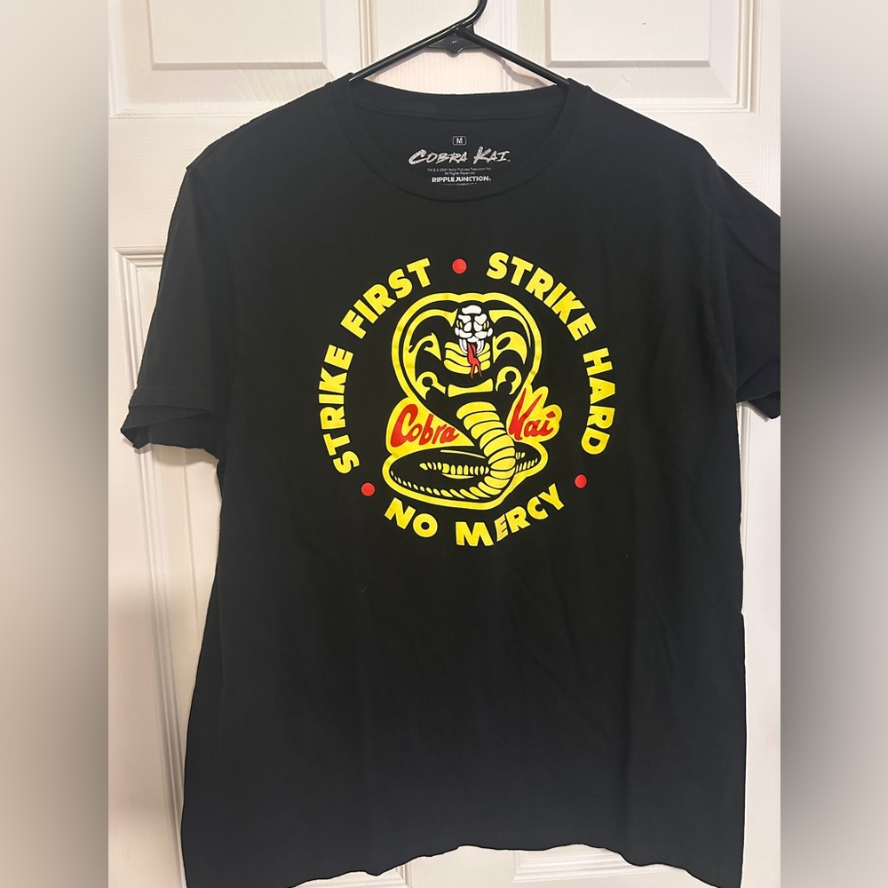 Cobra Kai Shirt Size Med Mens Official Karate Kid Strike First Fast No Mercy Tee